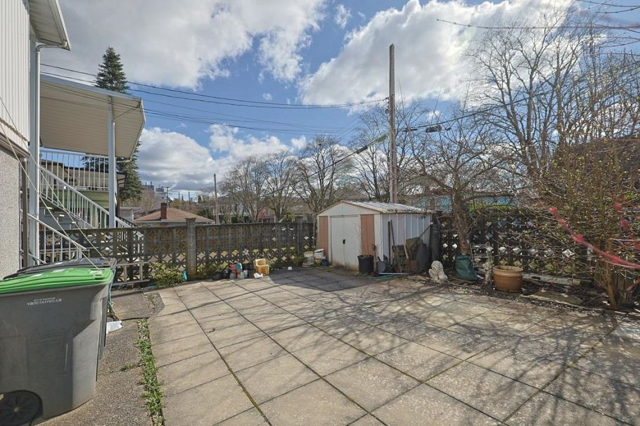 5730 Quebec Street Vancouver, BC - 24