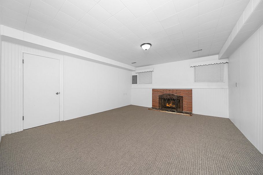 3115 E 49 Avenue Vancouver, BC - 24