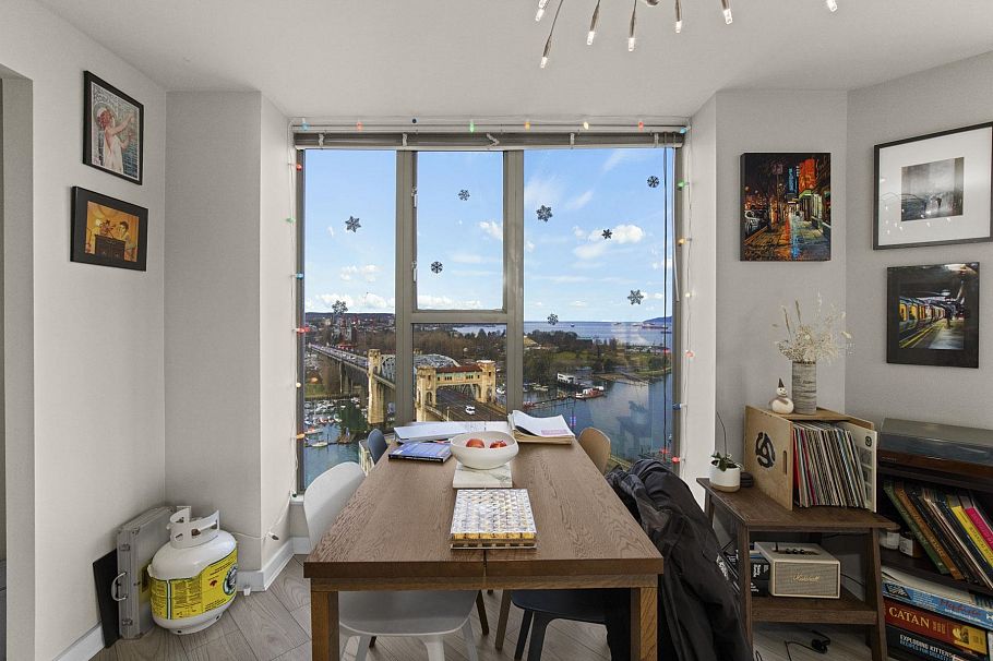 2005 1000 Beach Avenue Vancouver, BC - 21