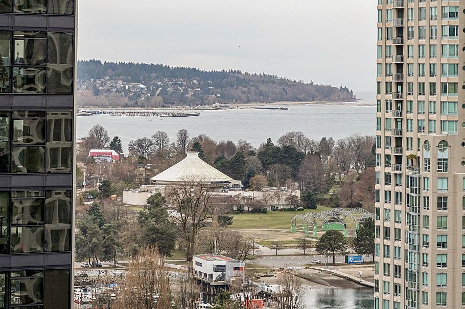 1801 1335 Howe Street Vancouver, BC - 4