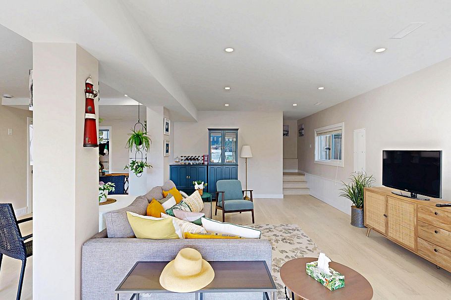 4545 Strathcona Road North Vancouver, BC - 29