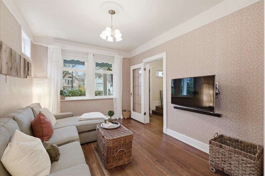 2232 W 14th Avenue Vancouver, BC - 7