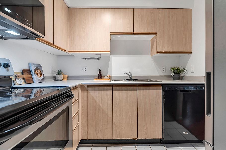 406 2133 Dundas Street Vancouver, BC - 12