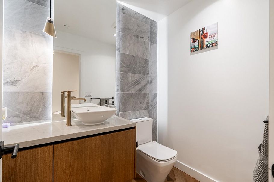 404 458 W 63rd Avenue Vancouver, BC - 28