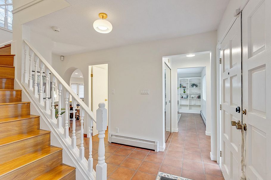 7362 Laburnum Street Vancouver, BC - 2