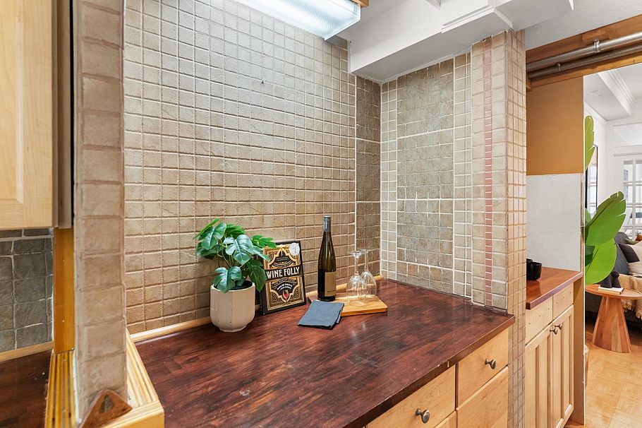 B5 238 E 10th Avenue Vancouver, BC - 20