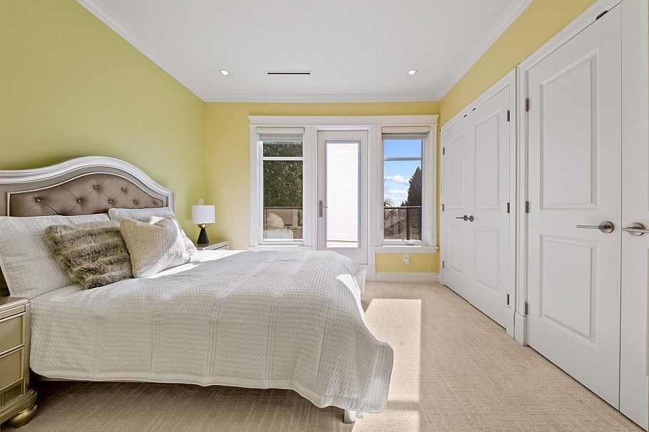 3676 W 28th Avenue Vancouver, BC - 26