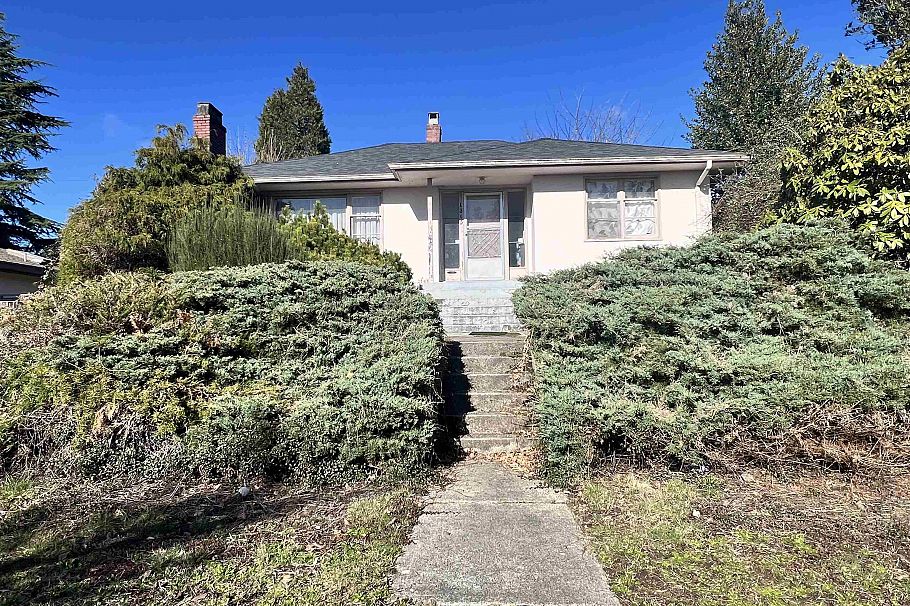 1315 W 58th Avenue Vancouver, BC - 16