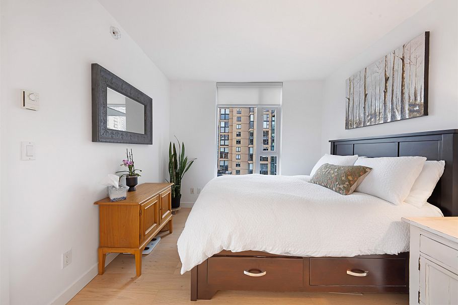 1305 1133 Homer Street Vancouver, BC - 13