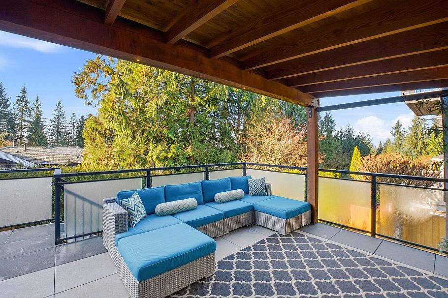 2023 Hill Drive North Vancouver, BC - 13