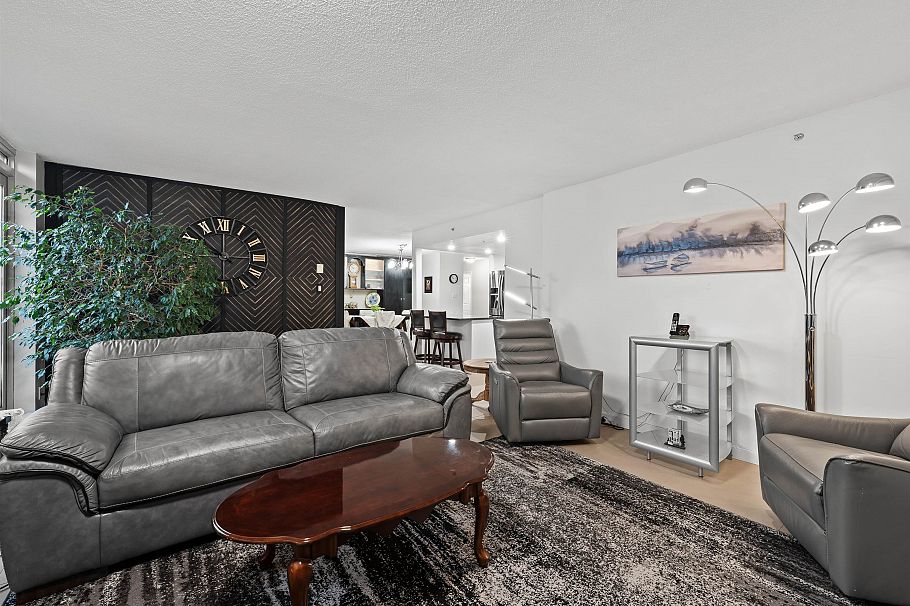 403 1159 Main Street Vancouver, BC - 5