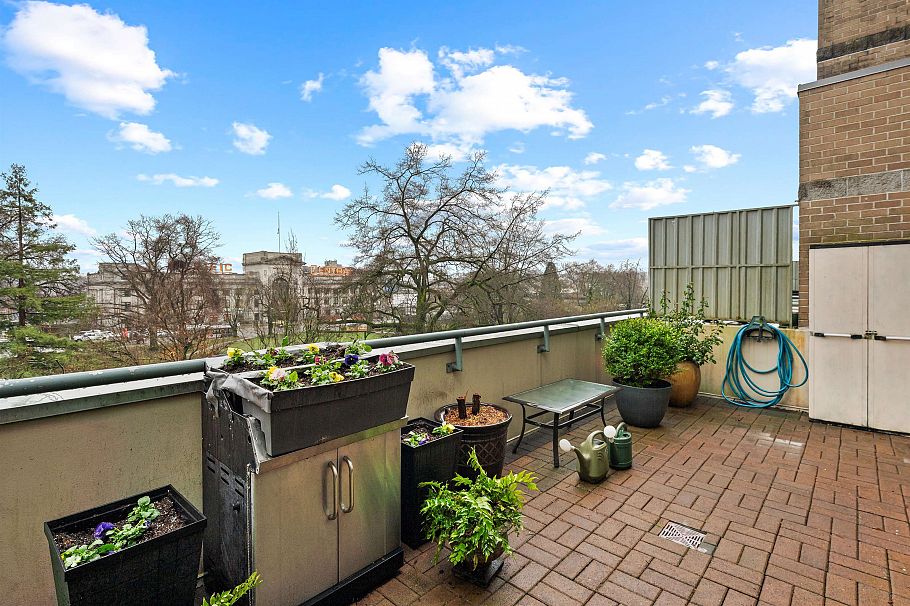 403 1159 Main Street Vancouver, BC - 34