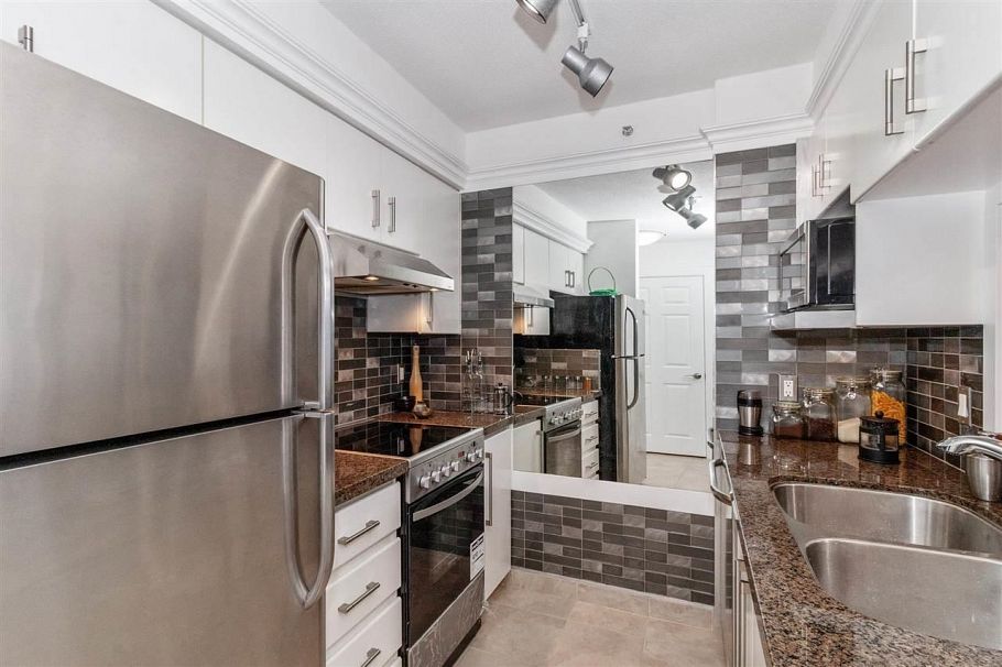 1001 3455 Ascot Place Vancouver, BC - 6