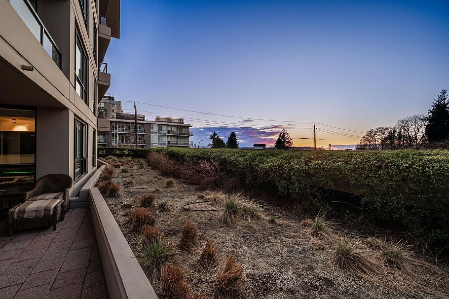 308 160 W 3rd Street North Vancouver, BC - 17