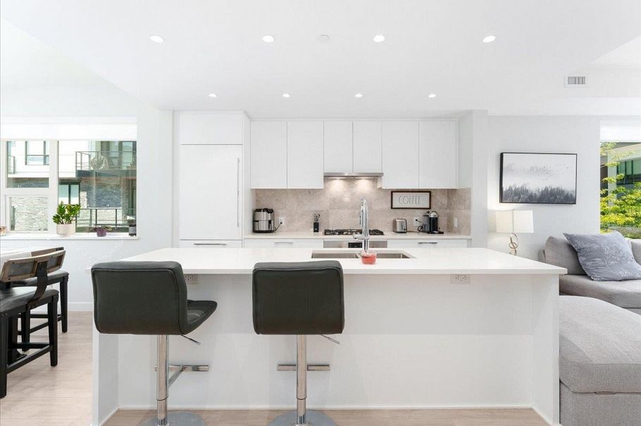 13 2728 Acadia Road Vancouver, BC - 2