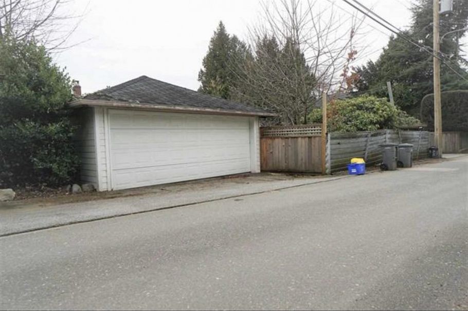 1315 W 58th Avenue Vancouver, BC - 10