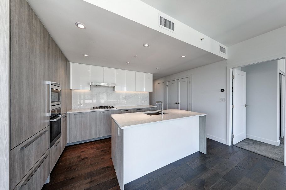 1306 8199 Capstan Way Richmond, BC - 5