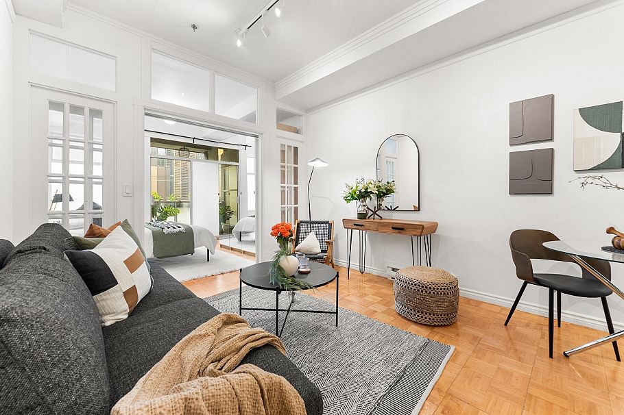 B5 238 E 10th Avenue Vancouver, BC - 3