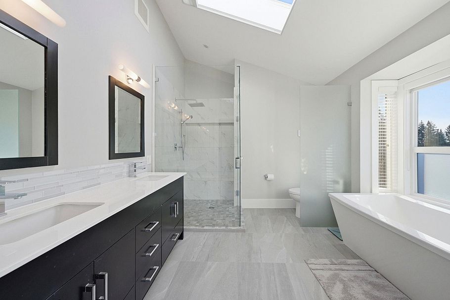 2023 Hill Drive North Vancouver, BC - 21