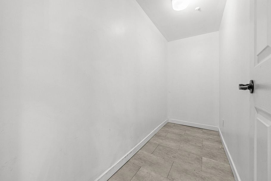 501 888 Hamilton Street Vancouver, BC - 20