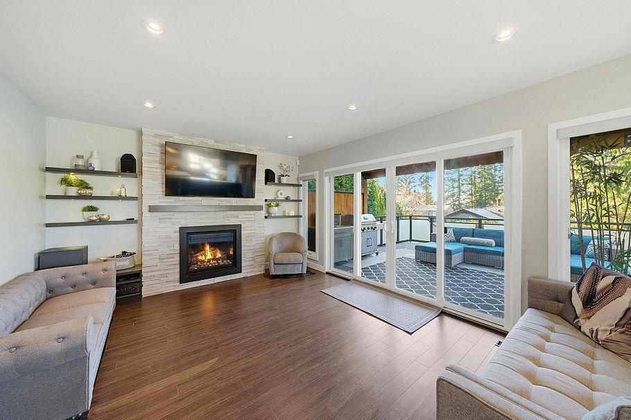 2023 Hill Drive North Vancouver, BC - 12