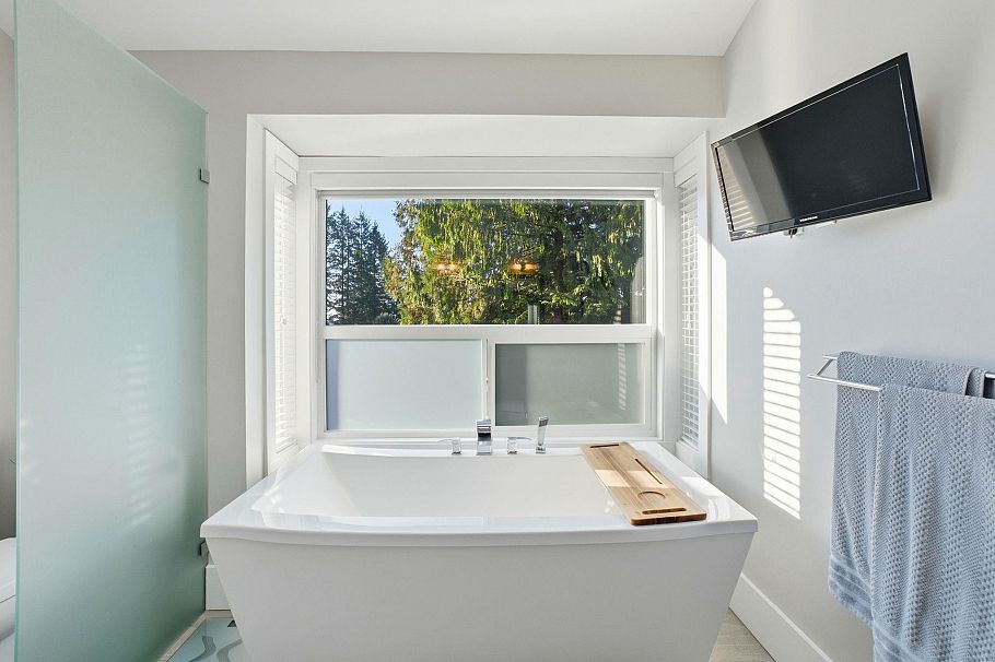 2023 Hill Drive North Vancouver, BC - 22