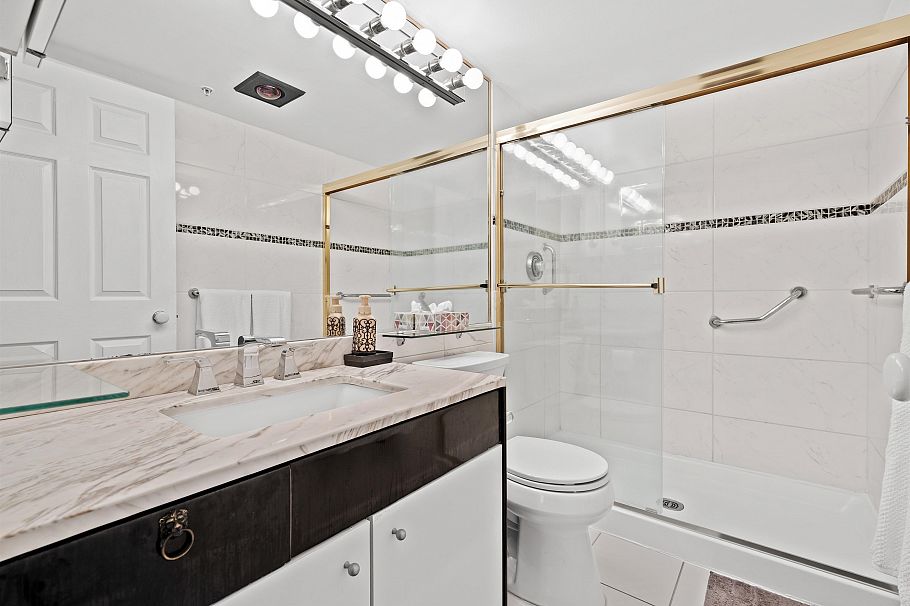 403 1159 Main Street Vancouver, BC - 25