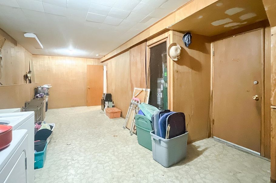 2810 W 31st Avenue Vancouver, BC - 33