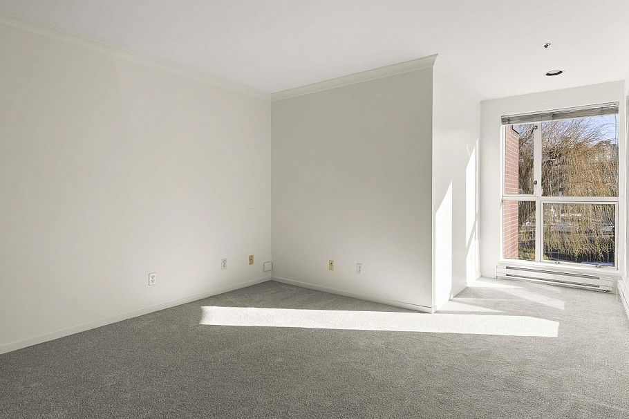 202 1551 Mariner Walk Vancouver, BC - 21