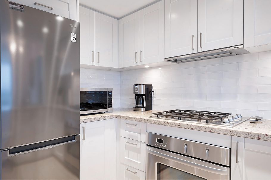 1305 1133 Homer Street Vancouver, BC - 10