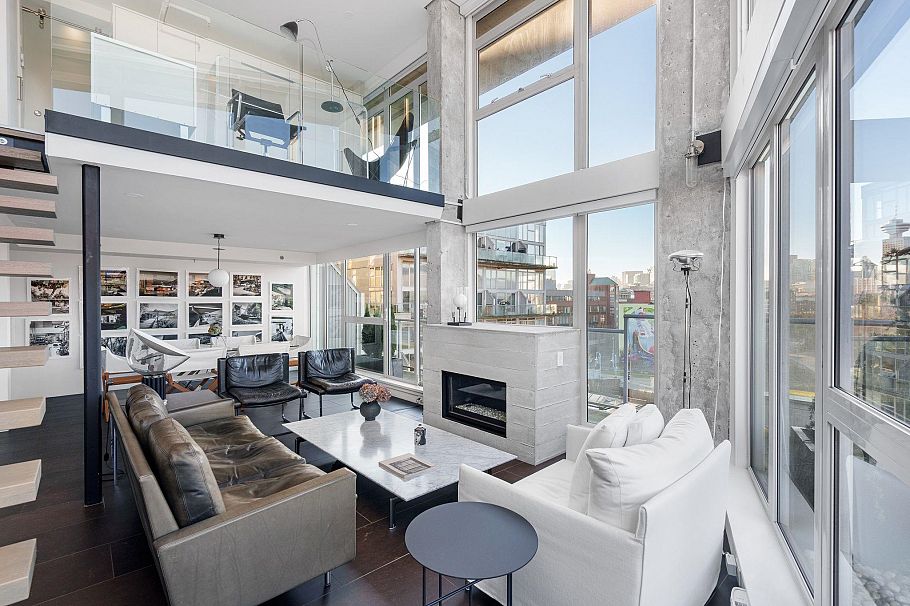 624 289 Alexander Street Vancouver, BC - 1