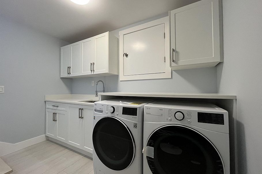 3275 E 20th Avenue Vancouver, BC - 18