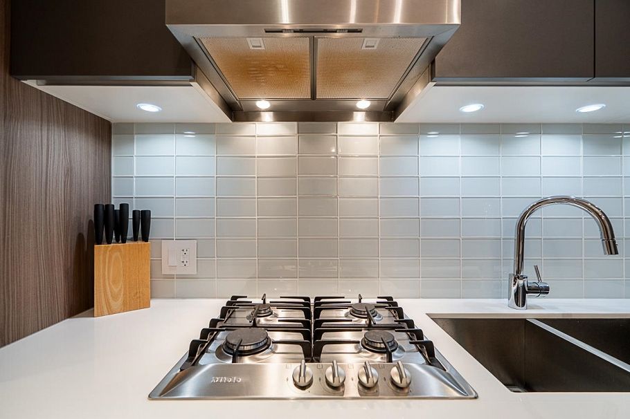 1106 4638 Gladstone Street Vancouver, BC - 11