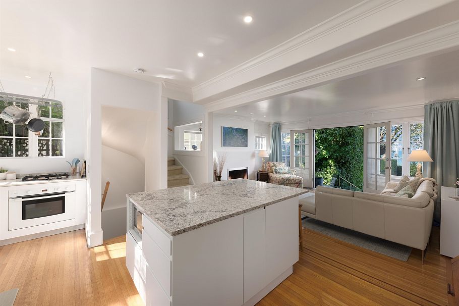 2449 Point Grey Road Vancouver, BC - 10