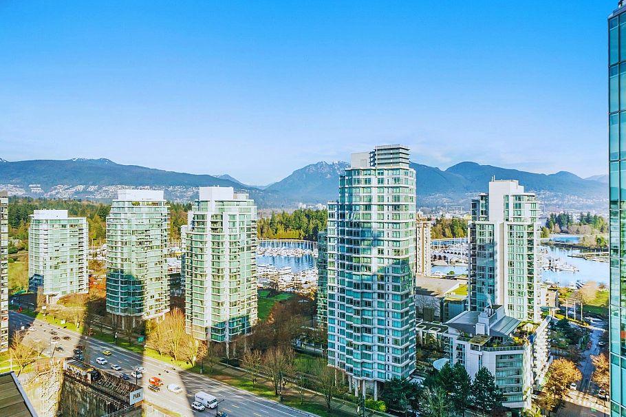 1902 1568 Alberni Street Vancouver, BC - 9