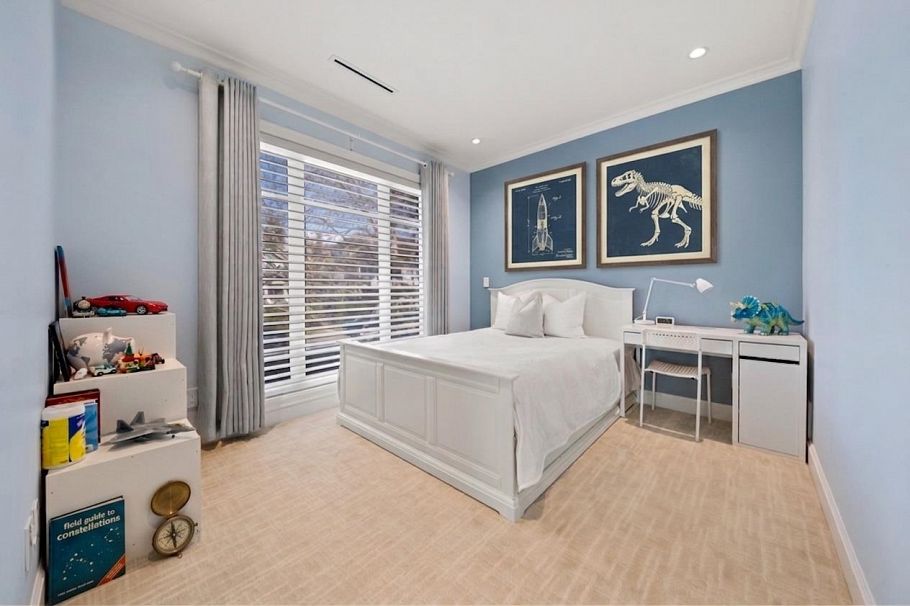 3676 W 28th Avenue Vancouver, BC - 28