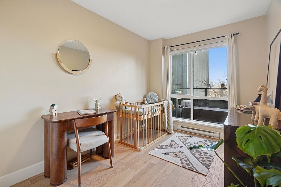 206 233 Kingsway Vancouver, BC - 12