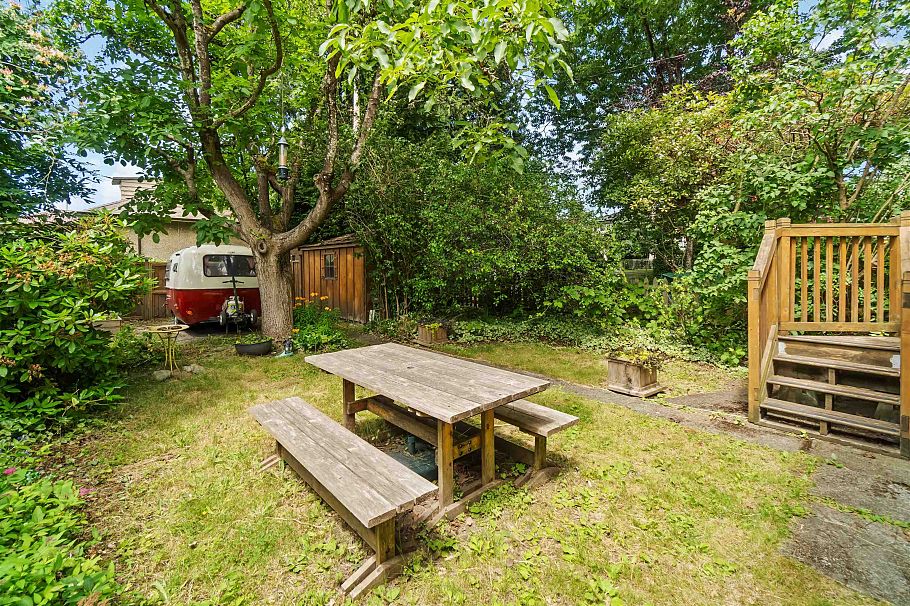 6319 Sophia Street Vancouver, BC - 35