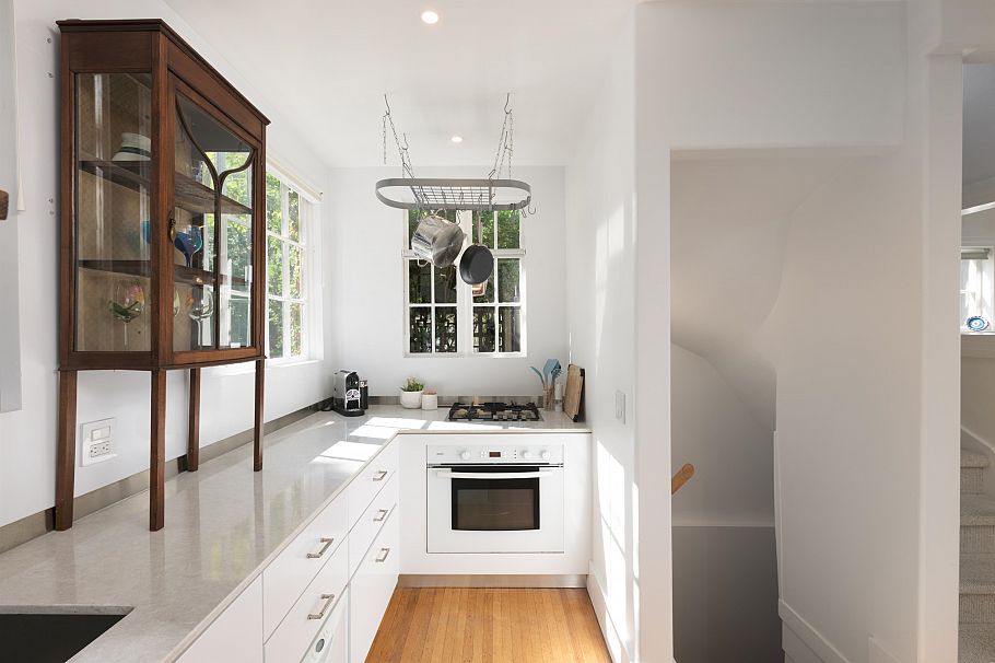 2449 Point Grey Road Vancouver, BC - 12