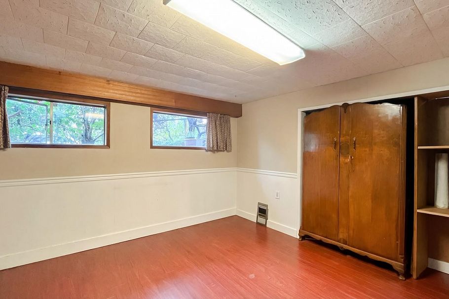 2810 W 31st Avenue Vancouver, BC - 28