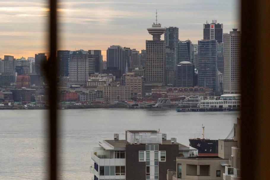 905 110 W 4th Street North Vancouver, BC - 10