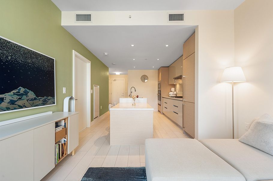 411 3538 Sawmill Crescent Vancouver, BC - 4