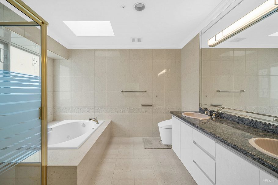 6081 Elm Street Vancouver, BC - 12