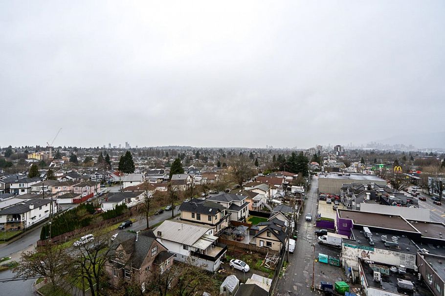 1106 4638 Gladstone Street Vancouver, BC - 24