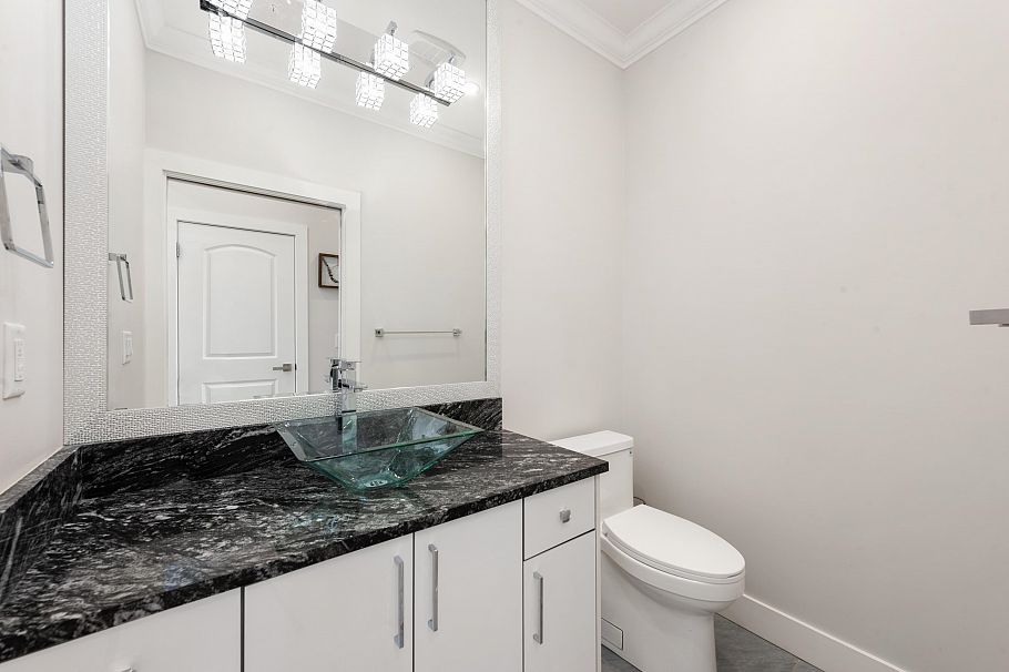 2876 Clark Drive Vancouver, BC - 13