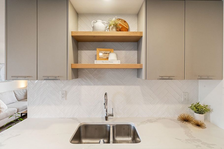 905 110 W 4th Street North Vancouver, BC - 17