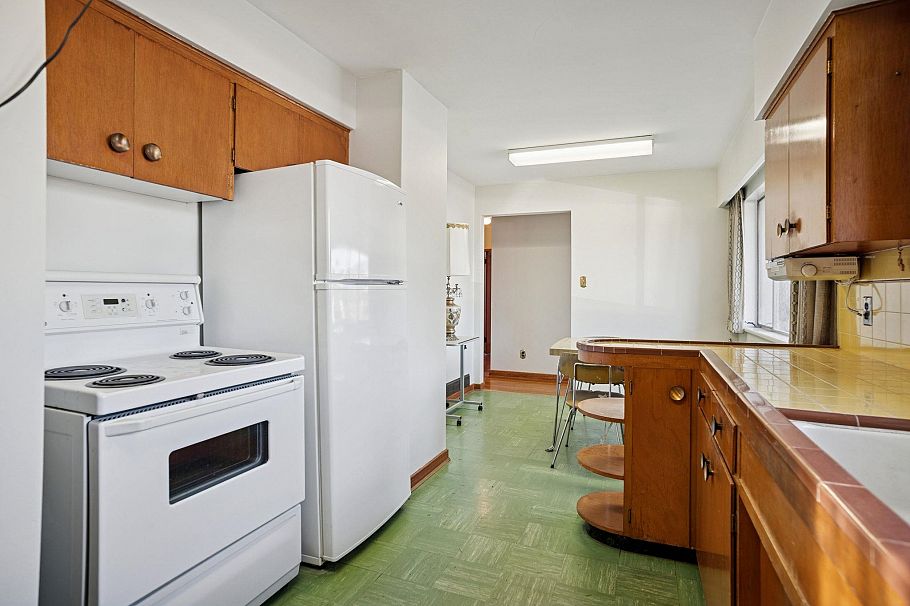 925 Nanaimo Street Vancouver, BC - 15