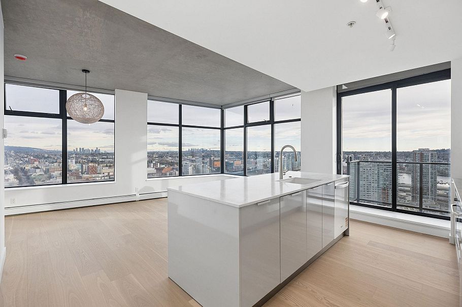 2904 108 W Cordova Street Vancouver, BC - 1