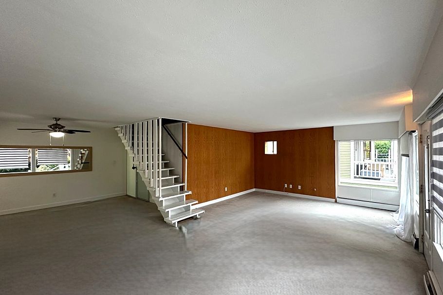 164 E 10th Street North Vancouver, BC - 7