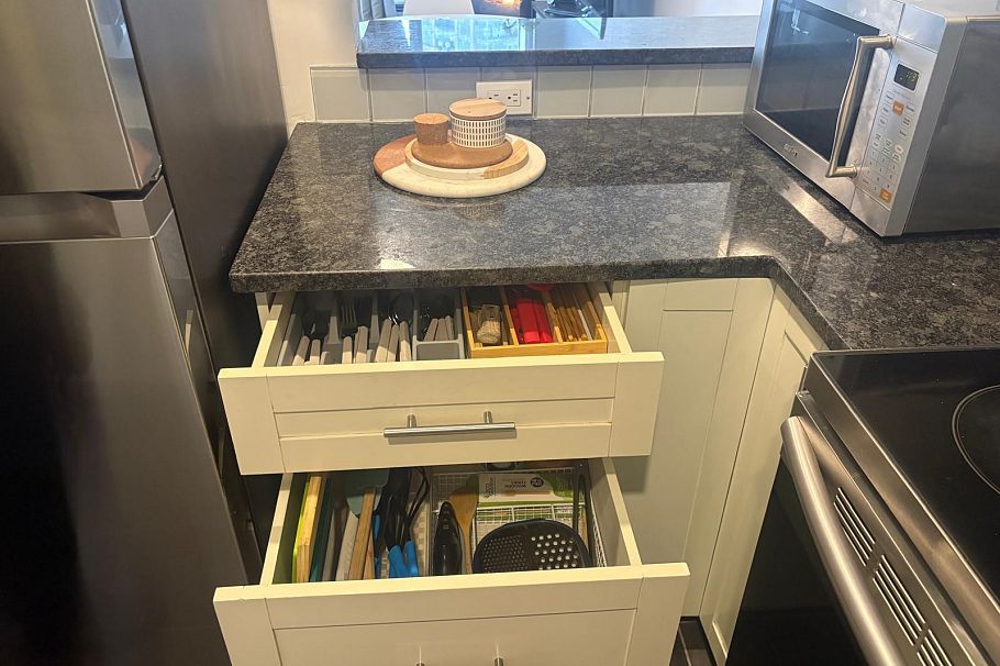 809 555 ABBOTT STREET, Vancouver BC V6B 6B9 Vancouver, BC - 15